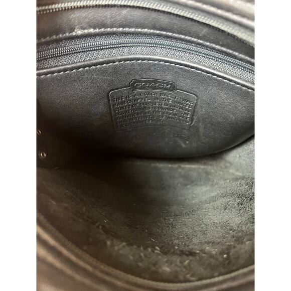 Coach | Vintage Black Leather Camera Shoulder Bag Style 9817 - Picture 6 of 9